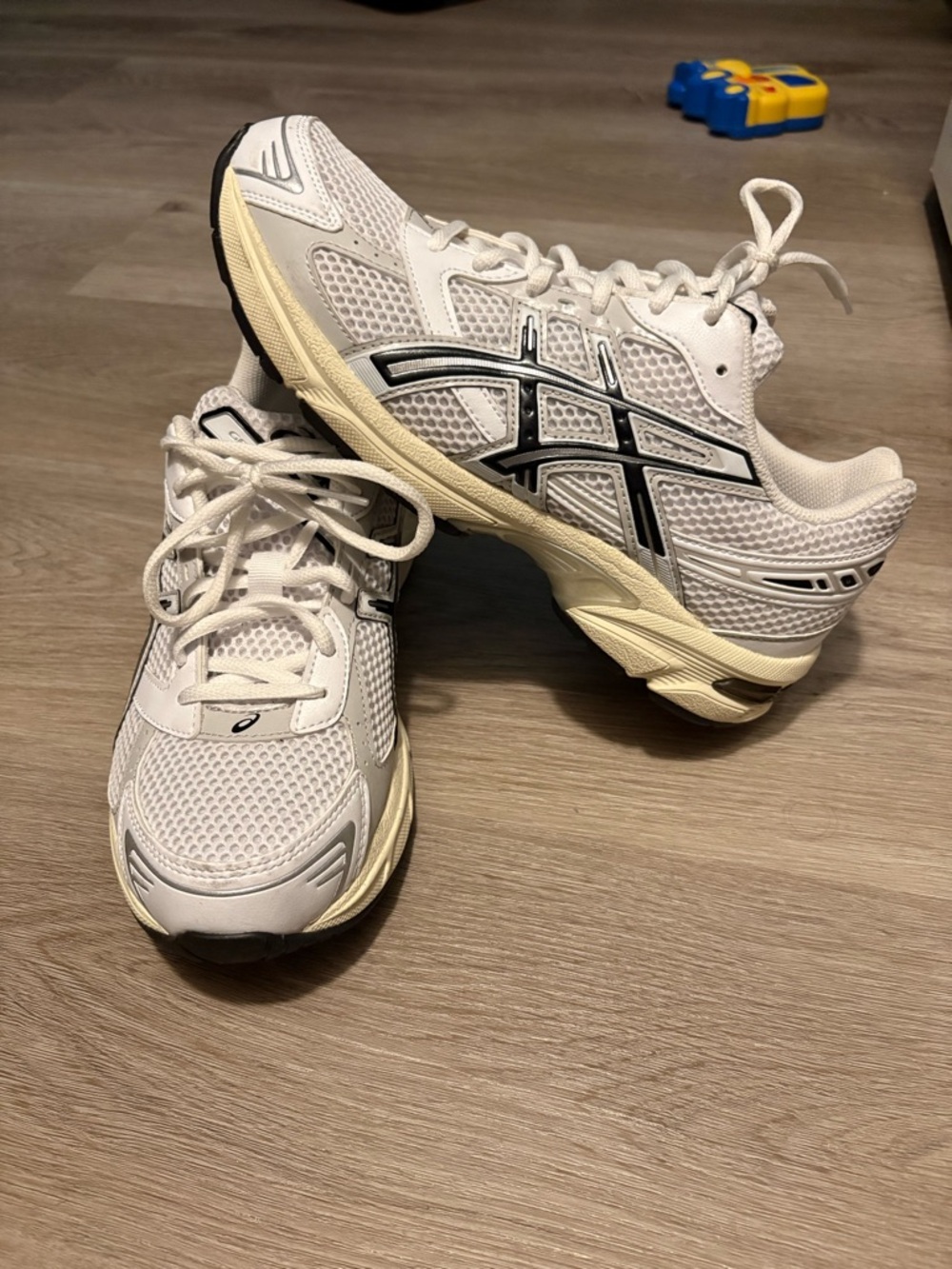 Asics White Mesh Sneakers with Black Logos and Cream Midsole